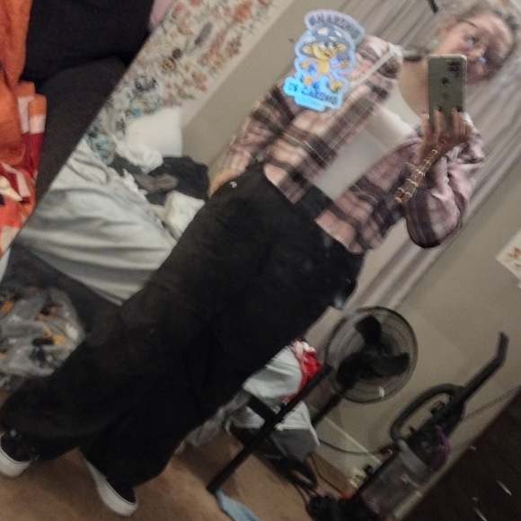 Meet your Posher, Sabrina - Picture 4 of 4